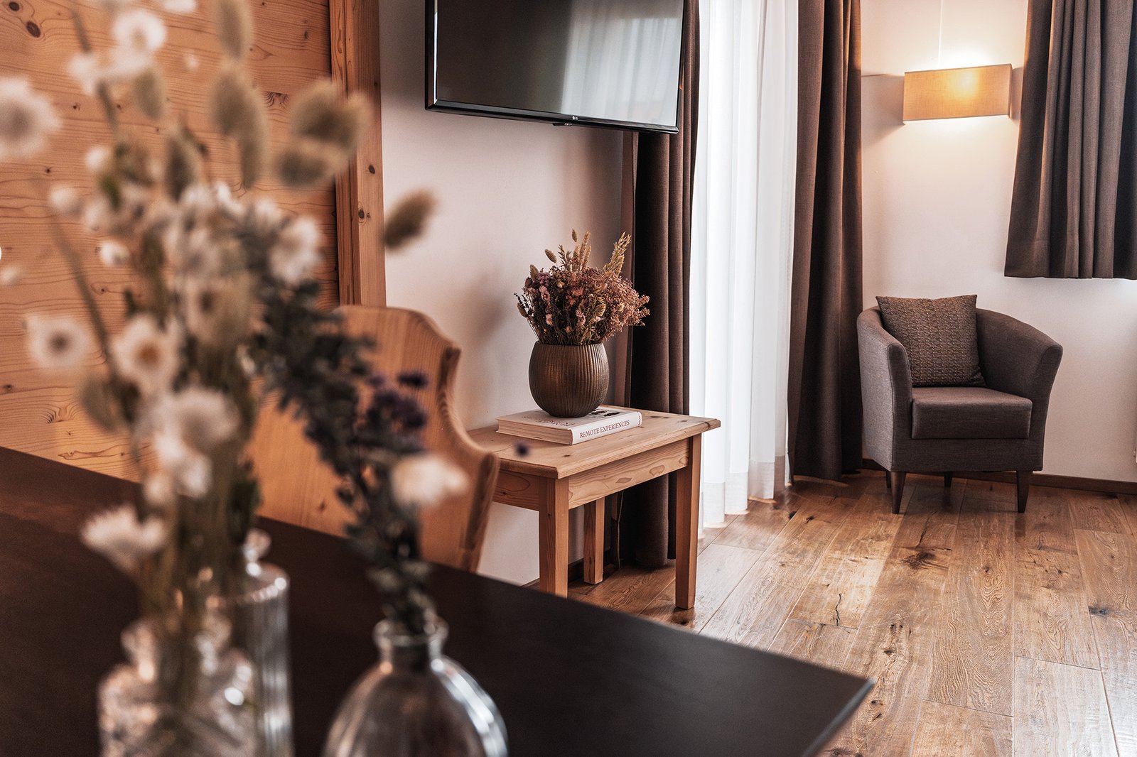 Comfort Room — view 1